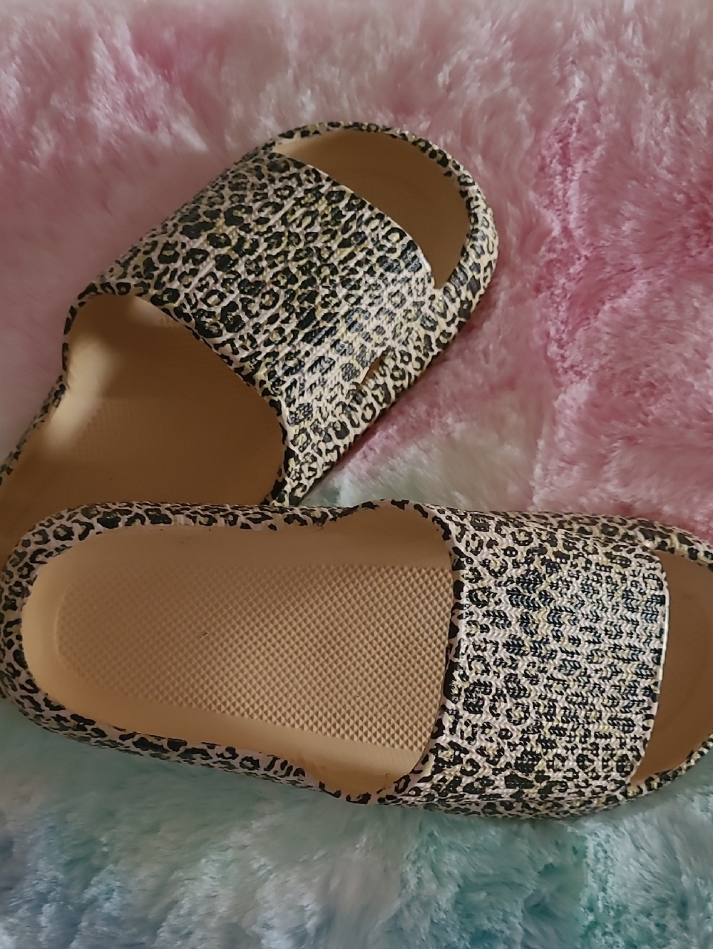 Leopard-Print Slide Sandals in Beige and Black - Women's Comfort Slides